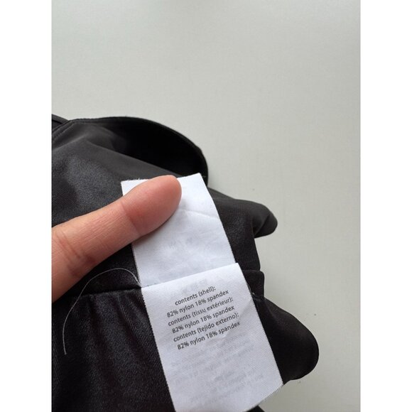 WEWOREWHAT Cire Black Shiny Jersey Square Neck Bandeau Top, Size M - Picture 6 of 7